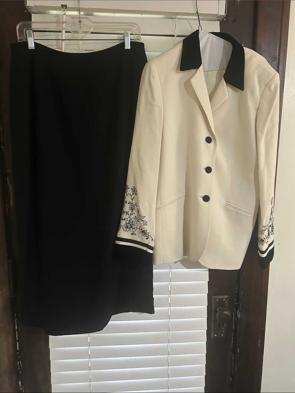 Kasper Black & Cream Two-Piece Skirt Set with Embroidered Cuffs